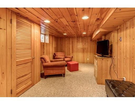 63 Woodside Road Winchester, MA 01890 - Photo 26 of 29 Gallery Image 26