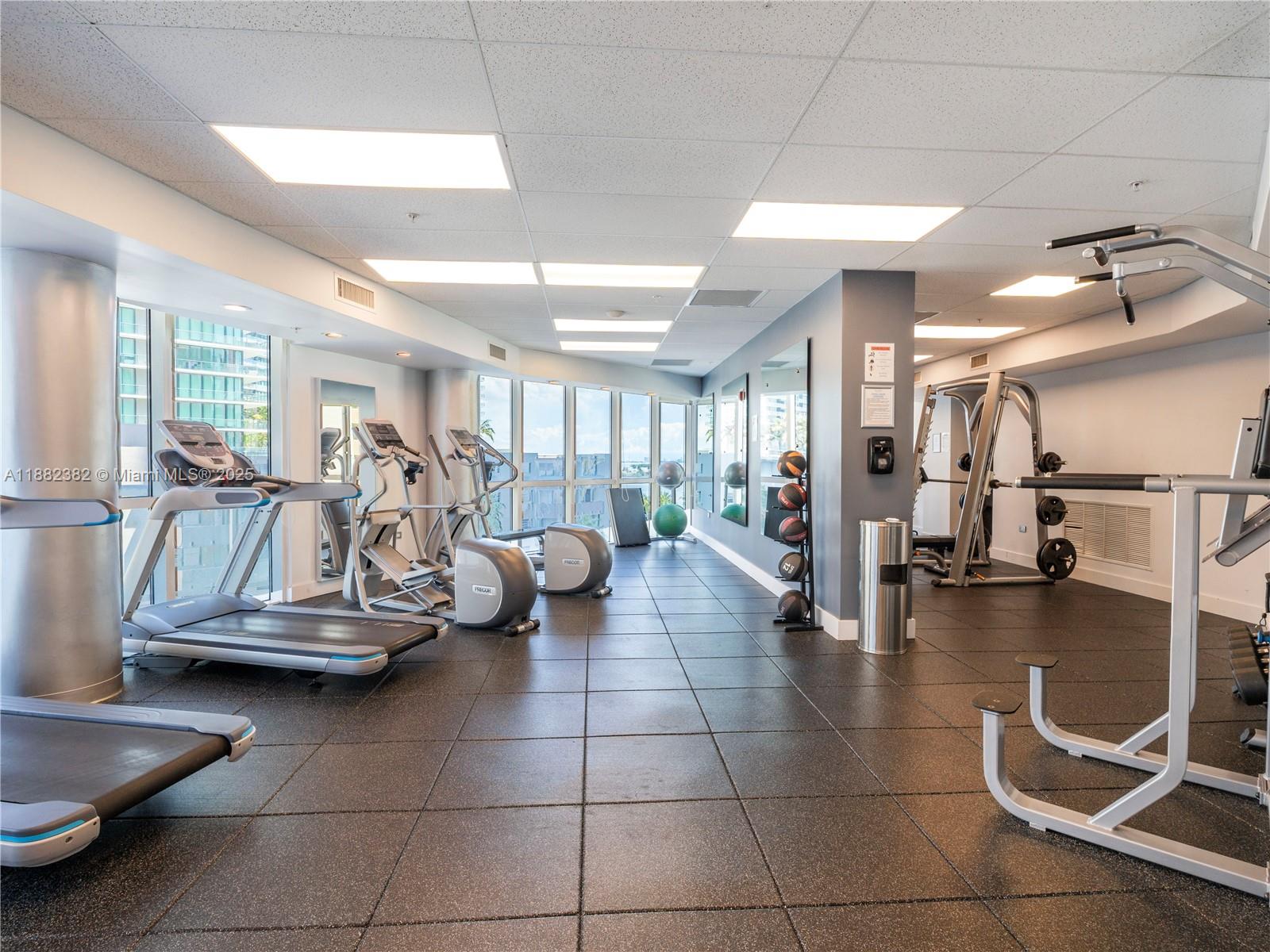 480 Northeast 30th Street, Unit 1103 Miami, FL 33137 - Photo 17 of 18