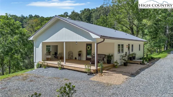 $425,000 | 393 Carter Miller Road, Todd, NC 28684