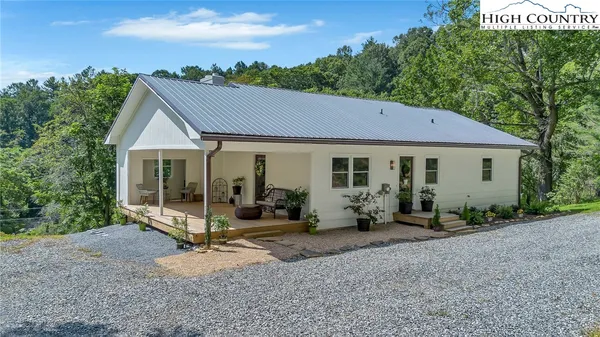 $425,000 | 393 Carter Miller Road, Todd, NC 28684
