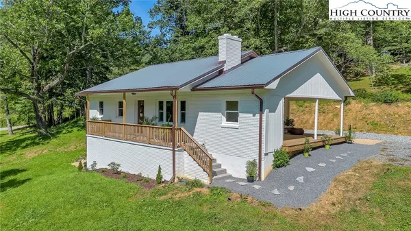 $425,000 | 393 Carter Miller Road, Todd, NC 28684