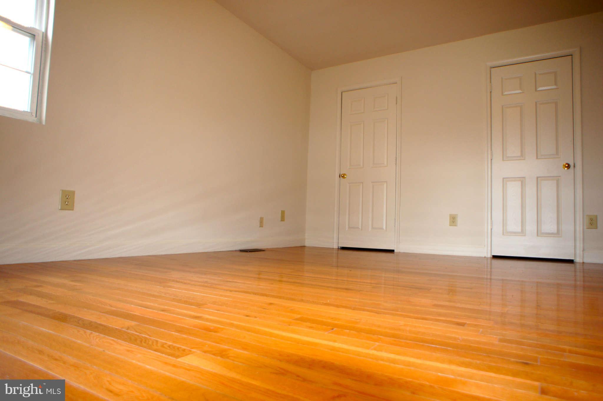 6939 Decatur Street Hyattsville, MD 20784 - Photo 27 of 29 Bedroom