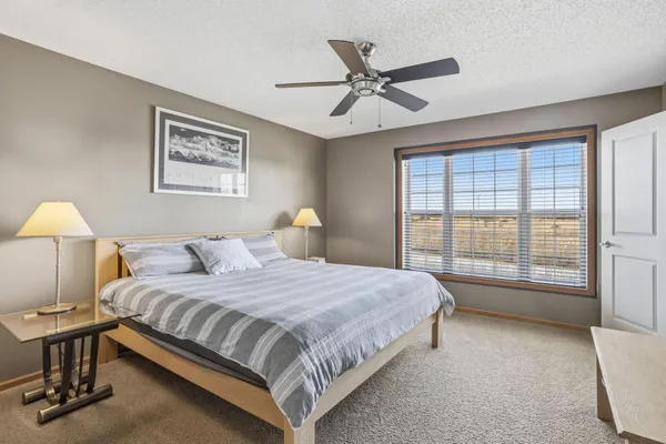 $299,900 | 15330 Freedom Drive North, Hugo, MN 55038