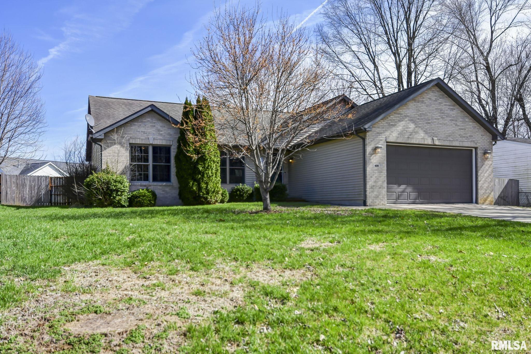 400 Park Street Rochester, IL 62563 - Photo 1 of 33