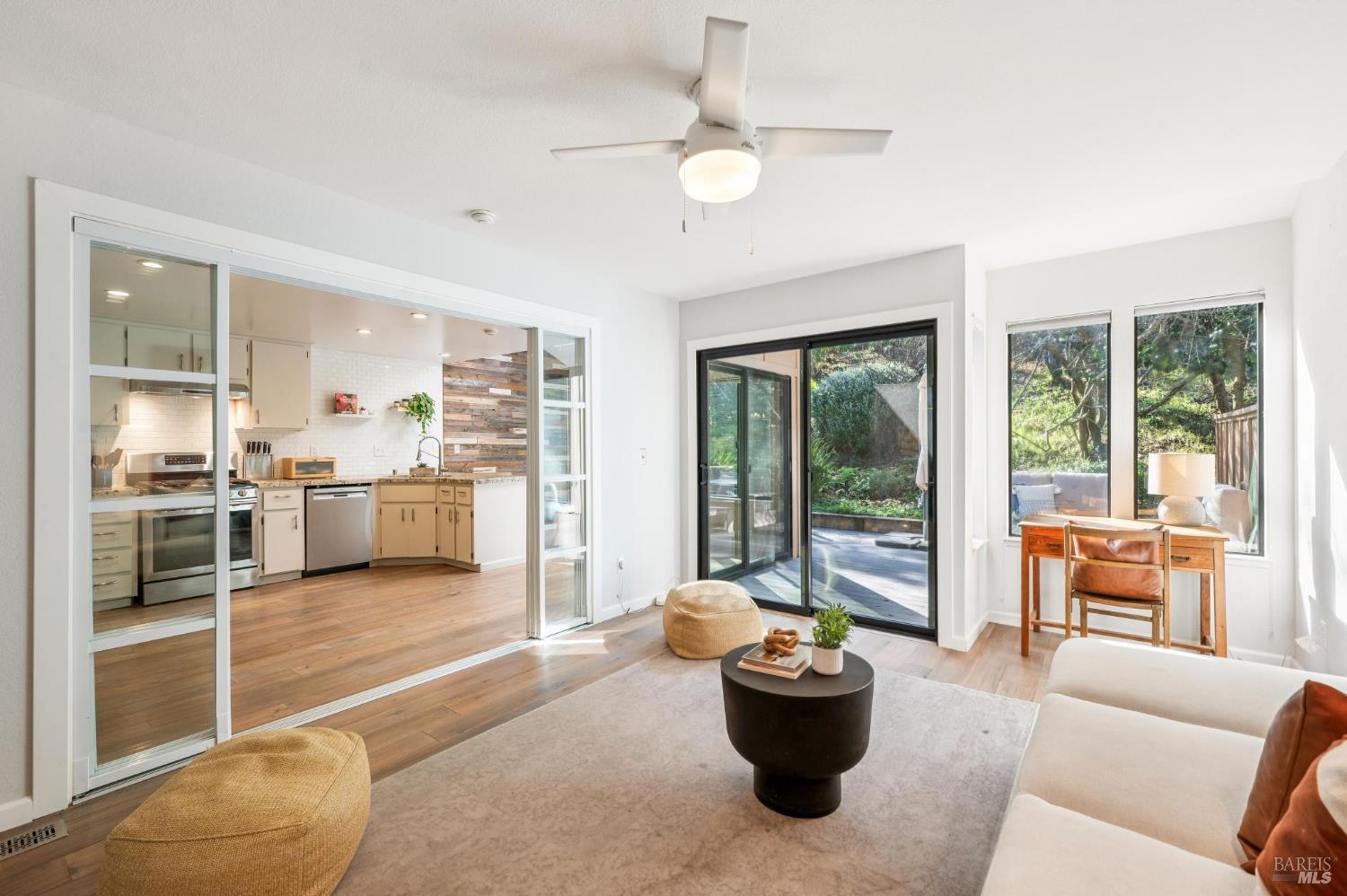 72 Flicker Drive Novato, CA 94949 - Photo 13 of 52