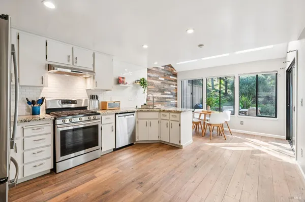 $899,000 | 72 Flicker Drive, Novato, CA 94949