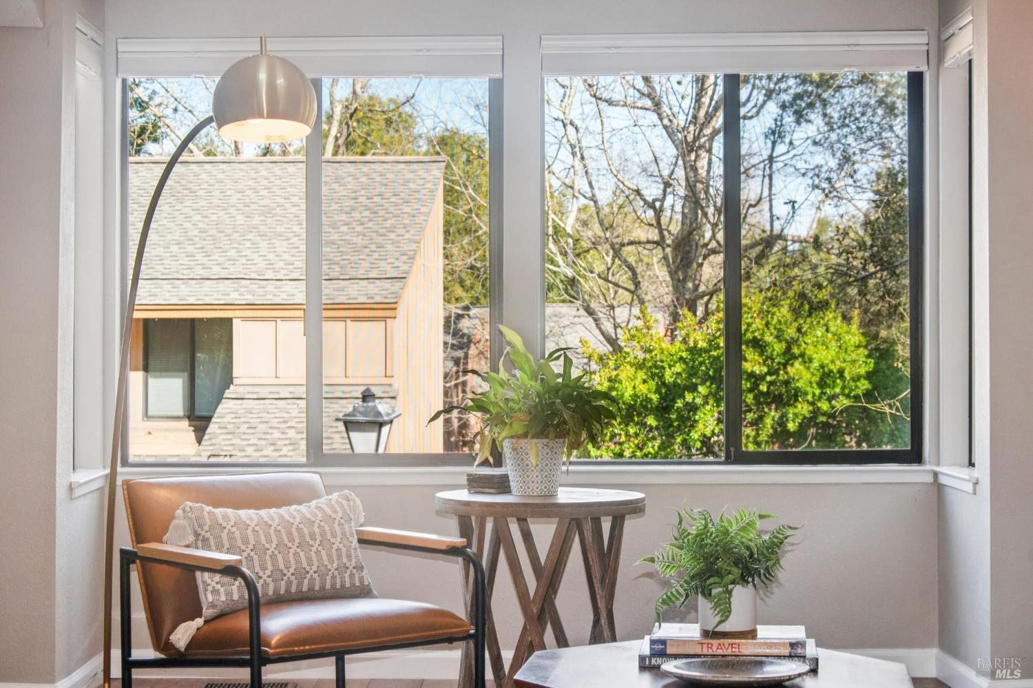 72 Flicker Drive Novato, CA 94949 - Photo 7 of 52