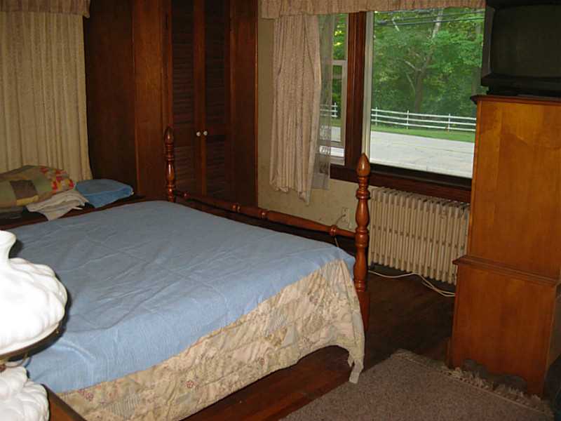 43 Jackson Flat Road Scituate, RI 02831 - Photo 9 of 16 Master Bedroom.