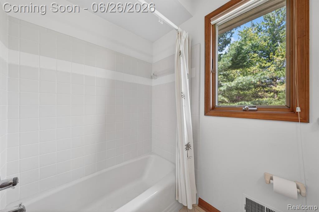 8558 37 Mile Road Romeo, MI 48065 - Photo 20 of 29
