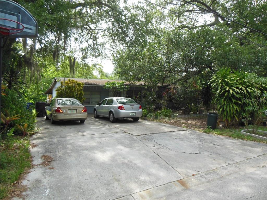 406 Flame Tree Road Tampa, FL 33619 - Photo 1 of 1 Gallery Image 1