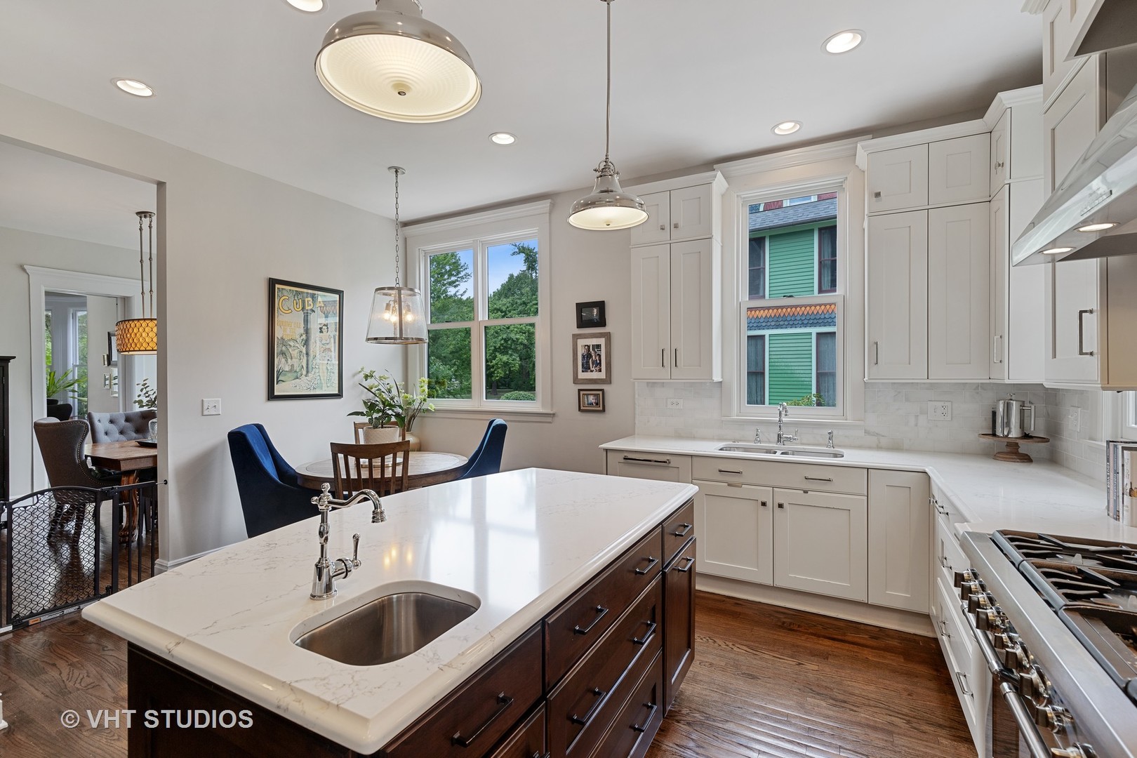 45 Longcommon Road Riverside, IL 60546 - Photo 12 of 46