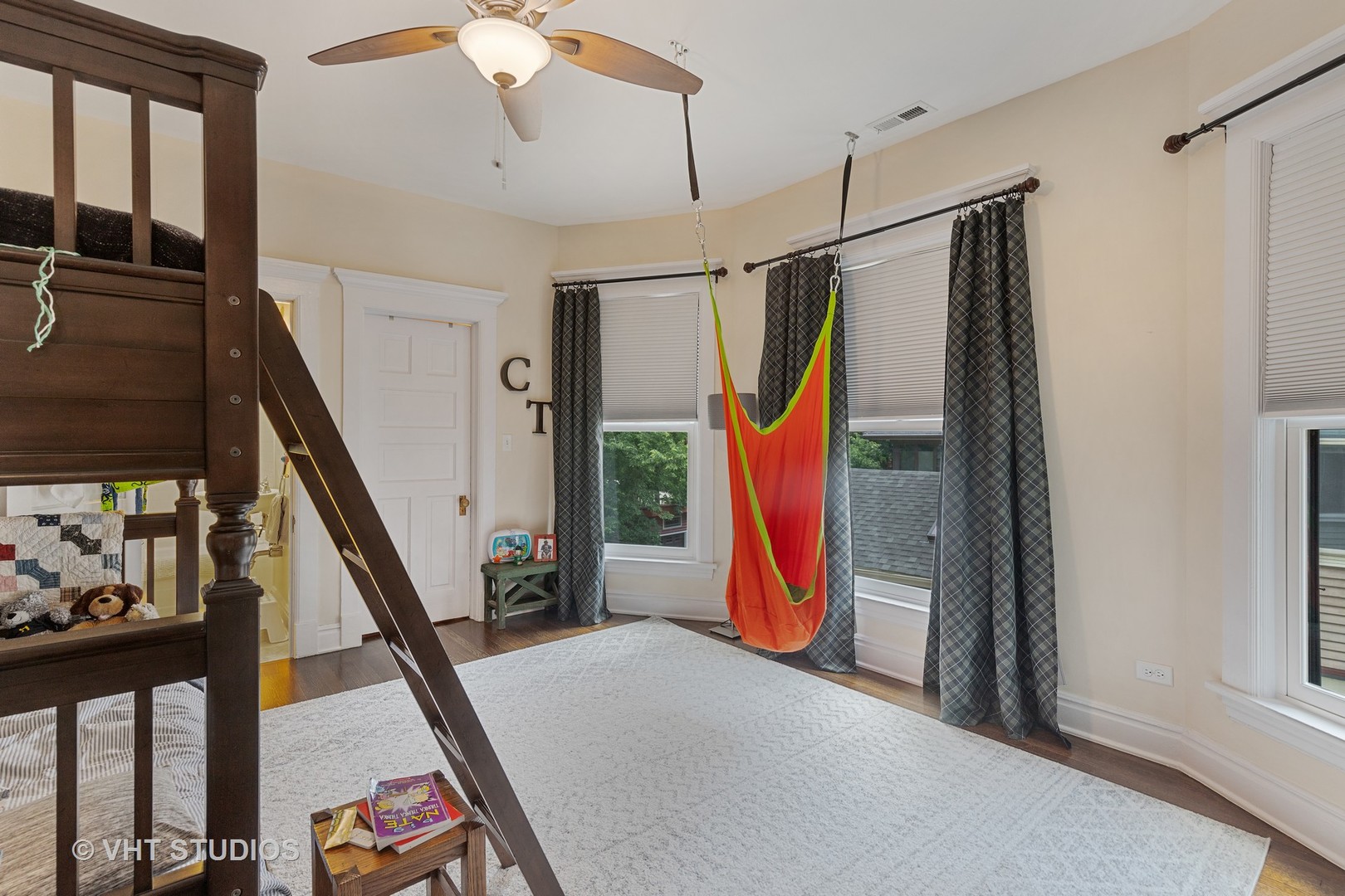 45 Longcommon Road Riverside, IL 60546 - Photo 28 of 46