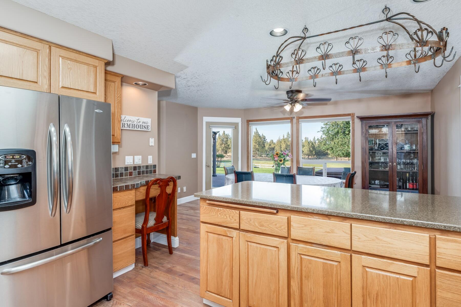 22122 Neff Road Bend, OR 97701 - Photo 18 of 65 batch_3-1-downstairs-kitchen-3