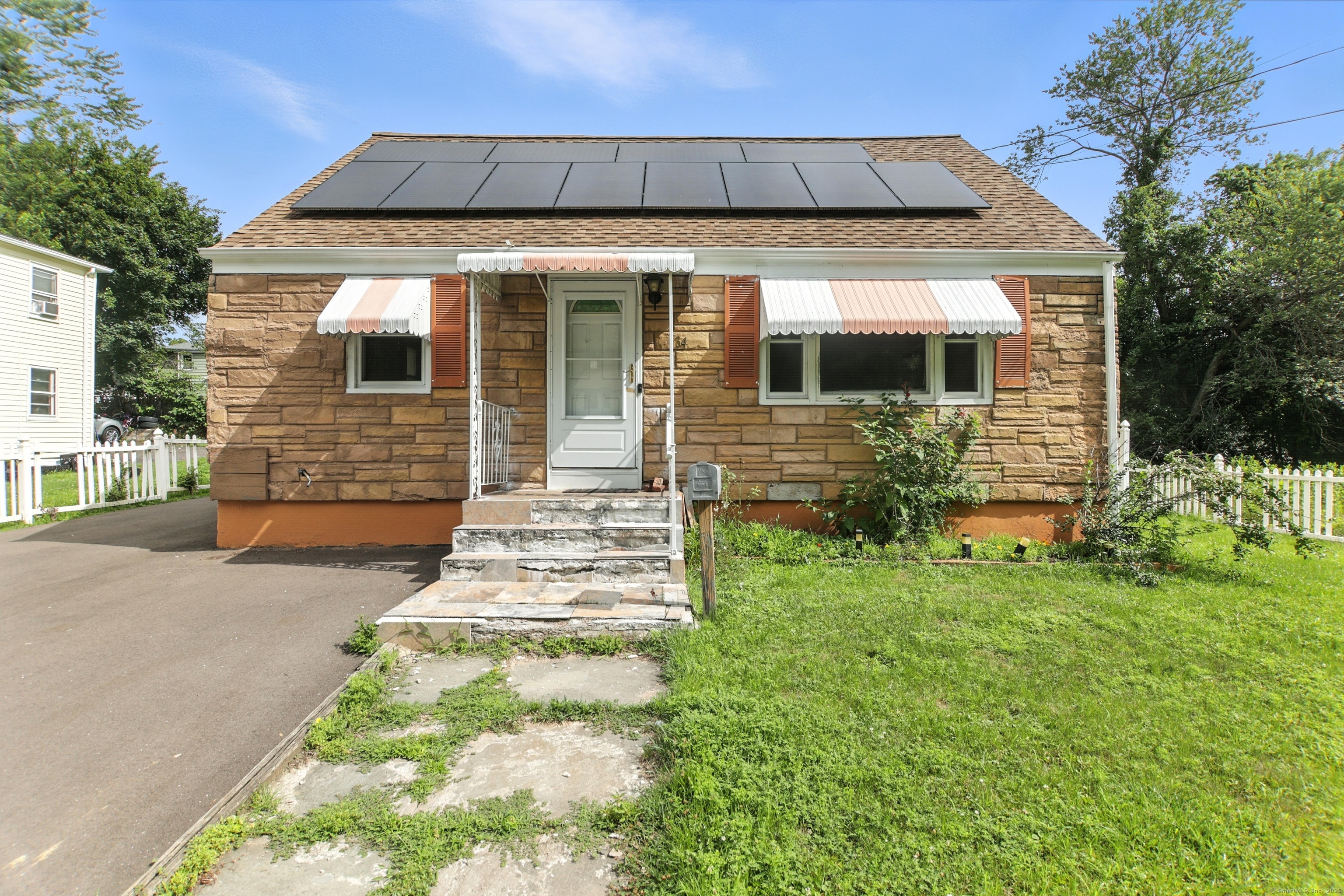 34 Gilbert Avenue Bloomfield, CT 06002 - Photo 1 of 1