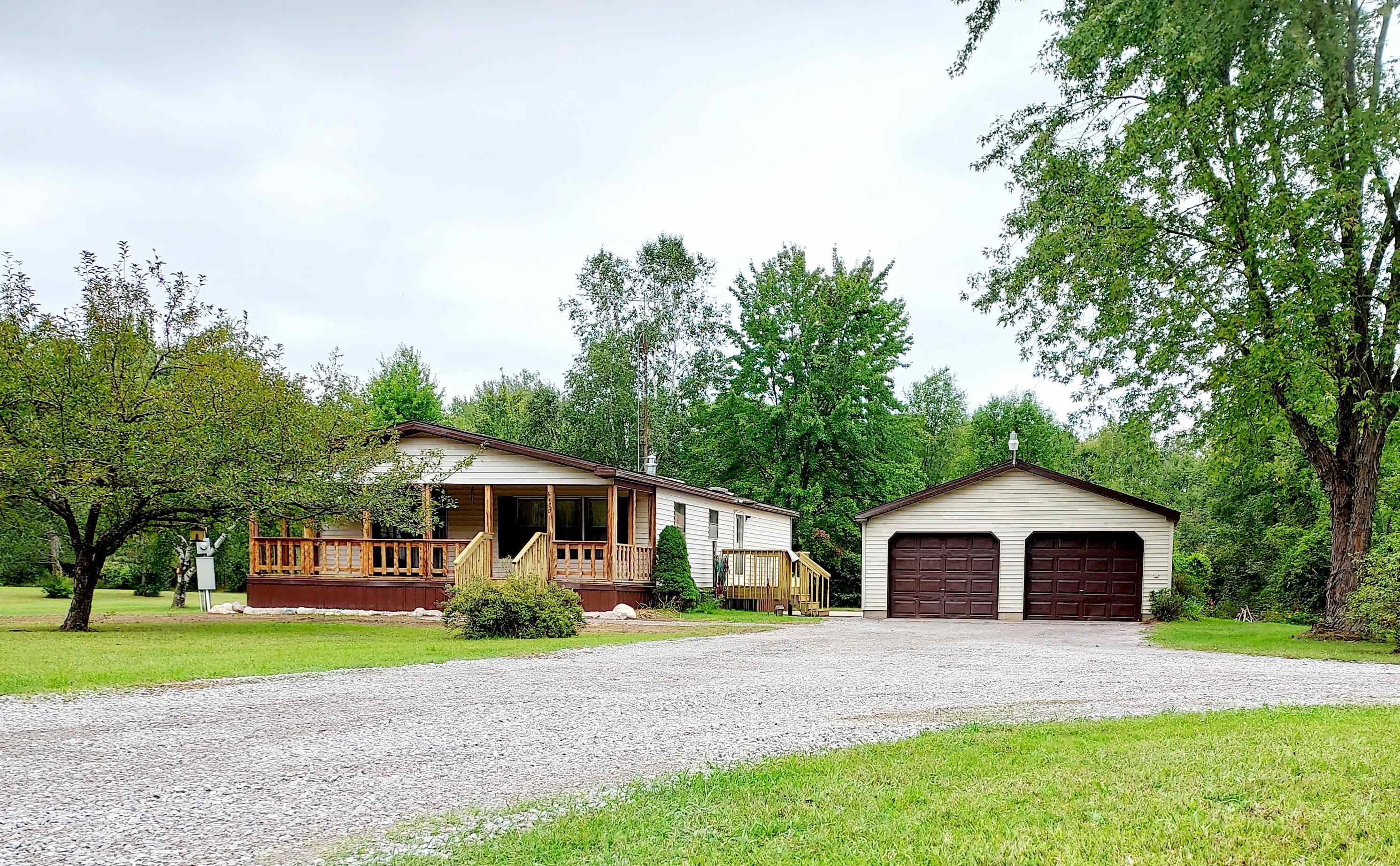 6470 West Maple Grove Rd Lake Lake, MI 48632 - Photo 1 of 26