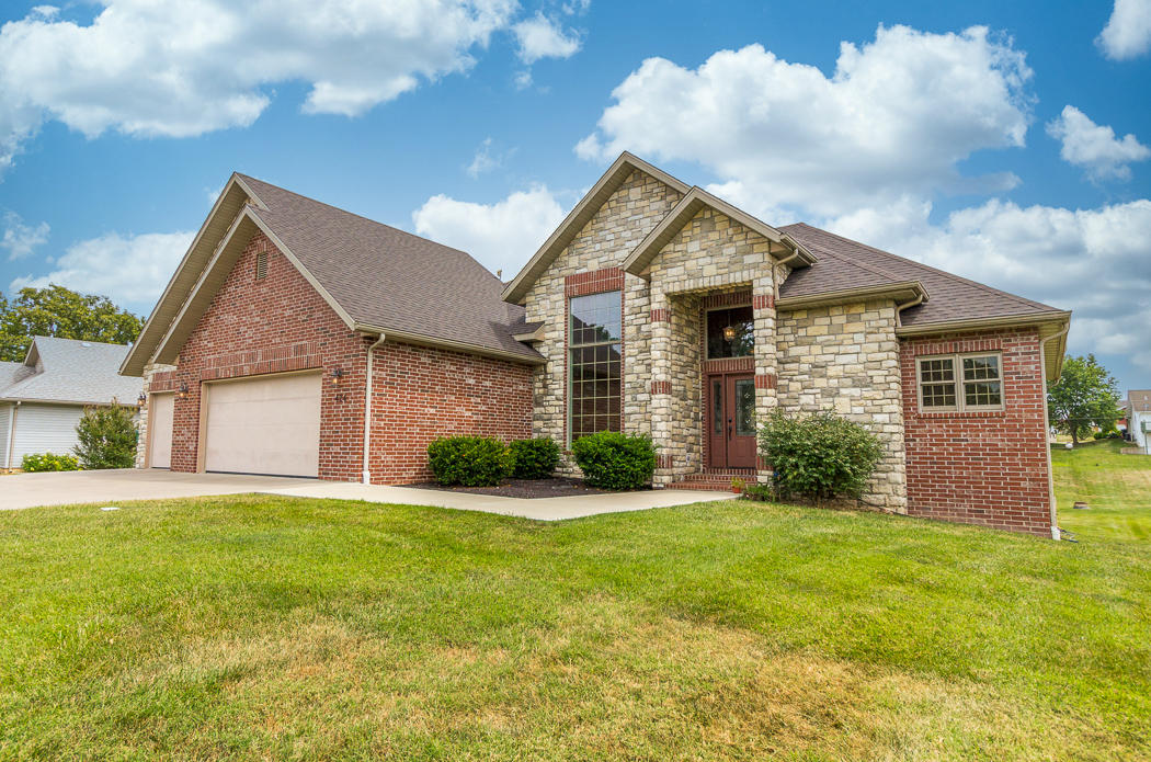 424 East Fremont Road Lebanon, MO 65536 - Photo 1 of 1 FREMONT
