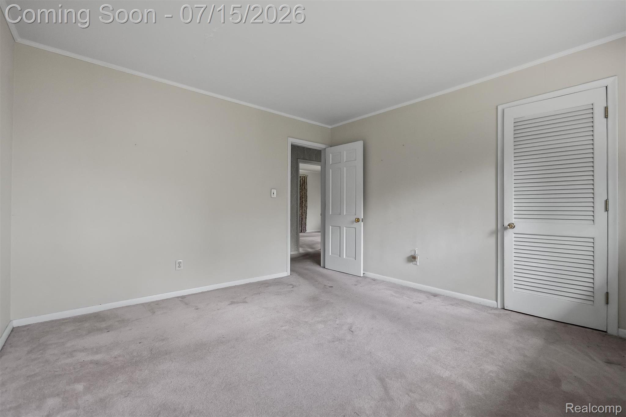 1151 Peveril Road Bloomfield Hills, MI 48304 - Photo 18 of 39 Bedroom #1 with walk-in closet