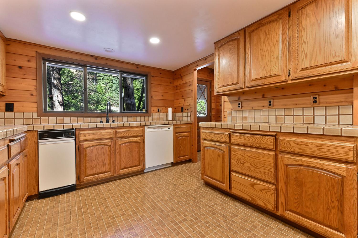 26897 Spring Court Pioneer, CA 95666 - Photo 14 of 97