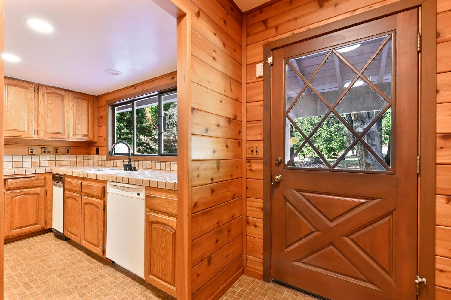 26897 Spring Court Pioneer, CA 95666 - Photo 16 of 97