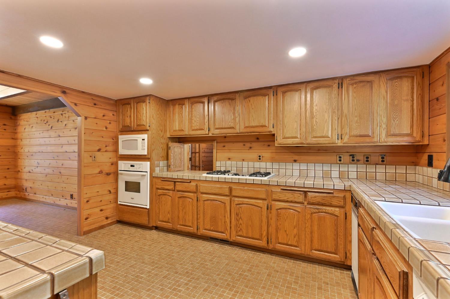 26897 Spring Court Pioneer, CA 95666 - Photo 5 of 97