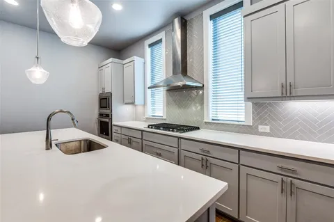 $425,000 | 4776 Asher Place, Dallas, TX 75204