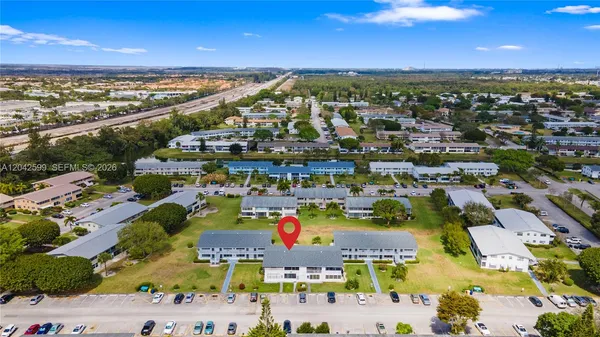$1,200 | 237 Camden J, Unit 237, West Palm Beach, FL 33417