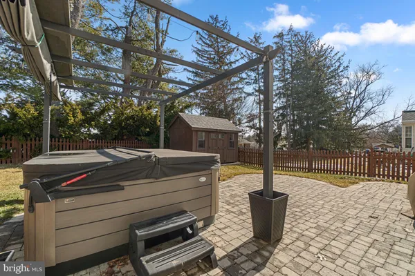 a view of outdoor space