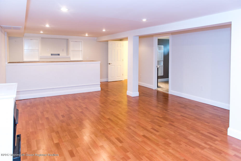 2507 Scott Road Wall, NJ 07719 - Photo 30 of 35 jt (26 of 39)