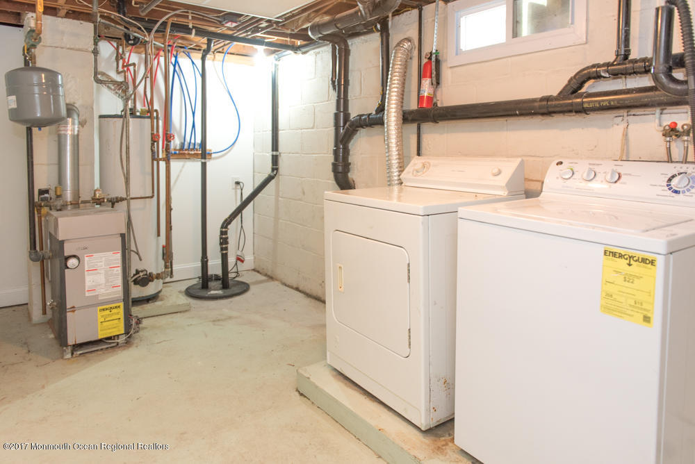2507 Scott Road Wall, NJ 07719 - Photo 35 of 35 jt (31 of 39)