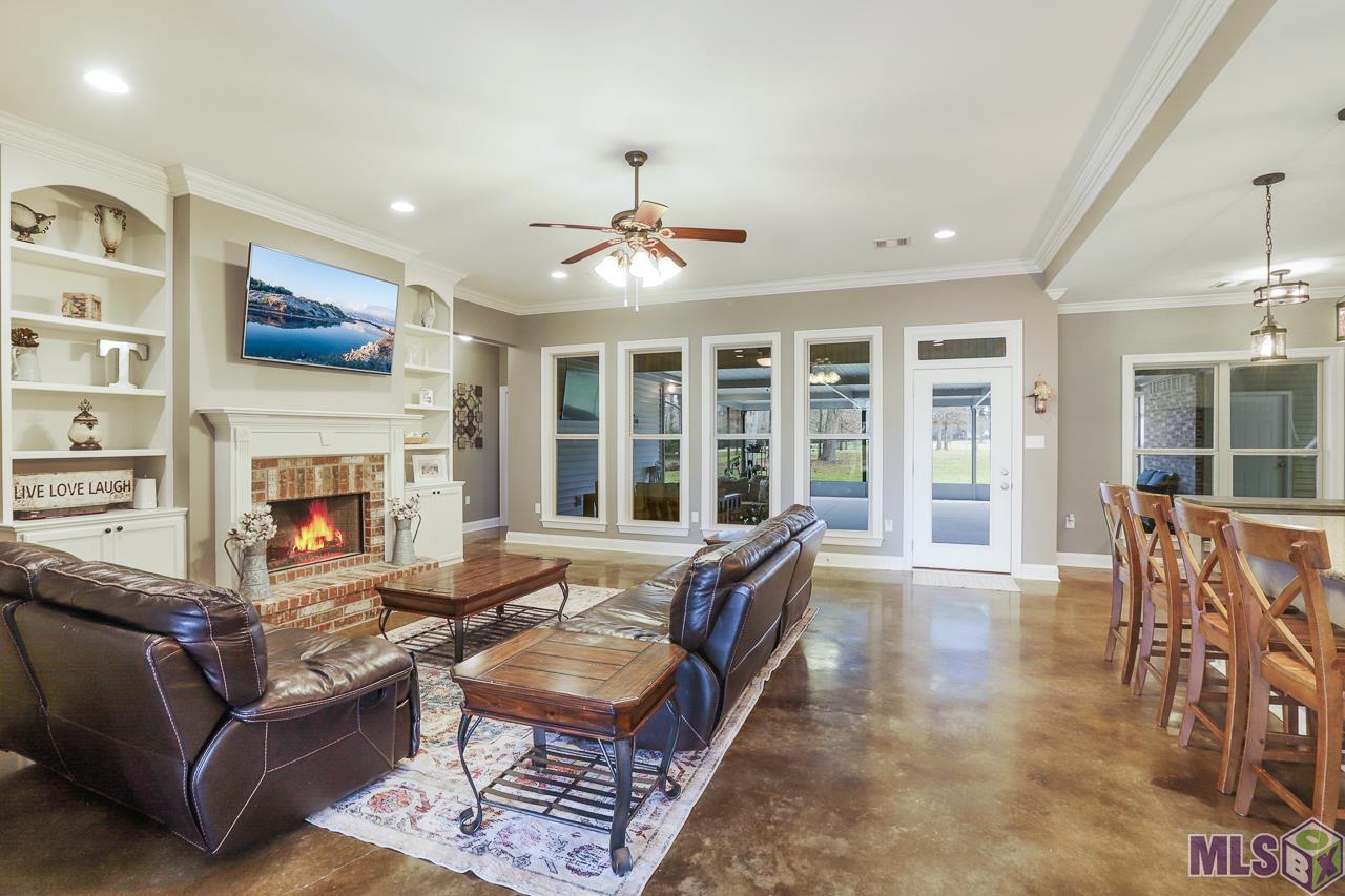 16515 Mahoney Road Pride, LA 70770 - Photo 6 of 33 Gallery Image 6