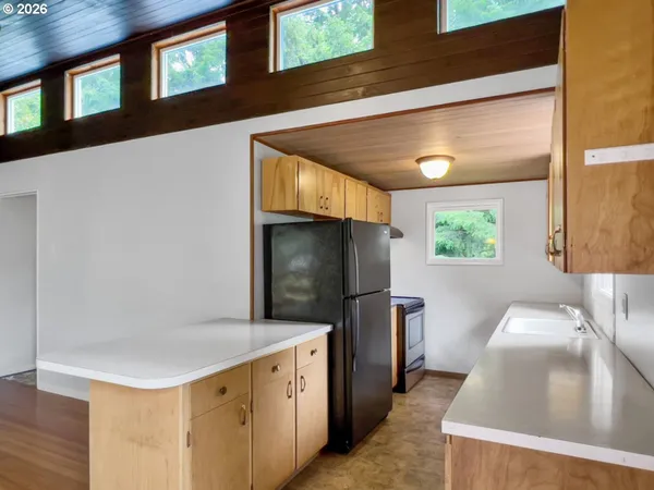 $479,000 | 113 Ridge Crest Road, Gleneden Beach, OR 97388