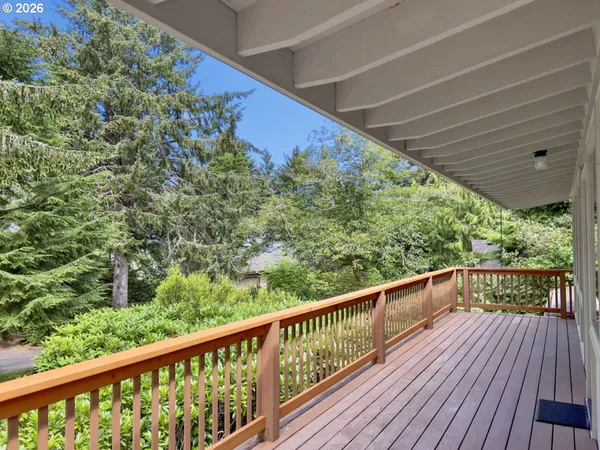 $479,000 | 113 Ridge Crest Road, Gleneden Beach, OR 97388