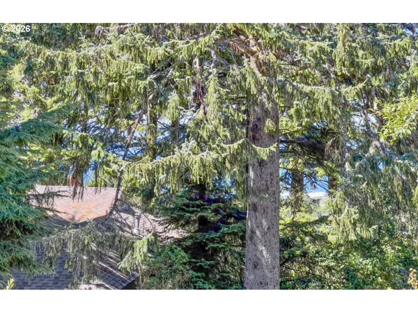 $479,000 | 113 Ridge Crest Road, Gleneden Beach, OR 97388