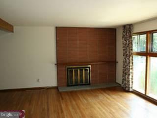 1342 Lenore Road Jenkintown, PA 19046 - Photo 4 of 6 Gallery Image 4