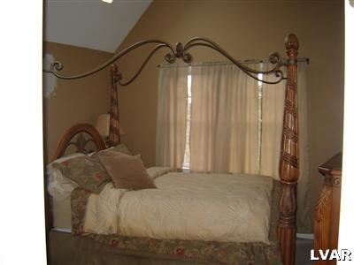 1475 Hidden Valley Road Allentown, PA 18103 - Photo 8 of 12 Gallery Image 8