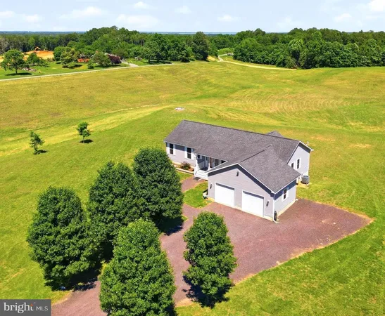 $695,000 | 16111 Trigger Lane, Colonial Beach, VA 22443