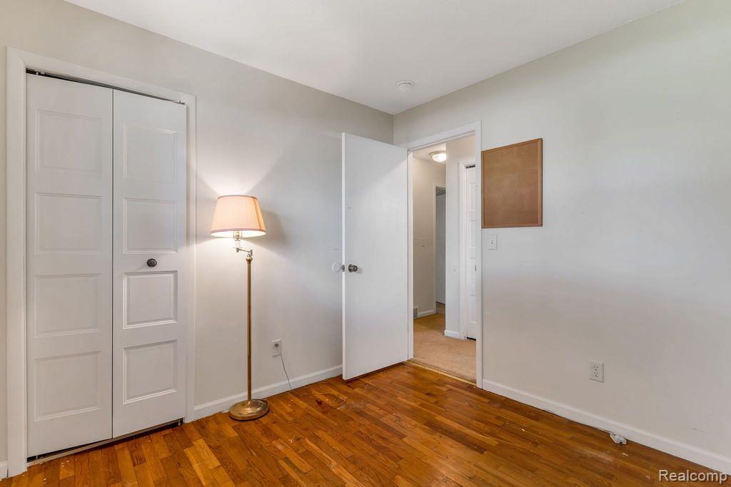 3370 King Road Bridgeport, MI 48722 - Photo 14 of 39 Gallery Image 14