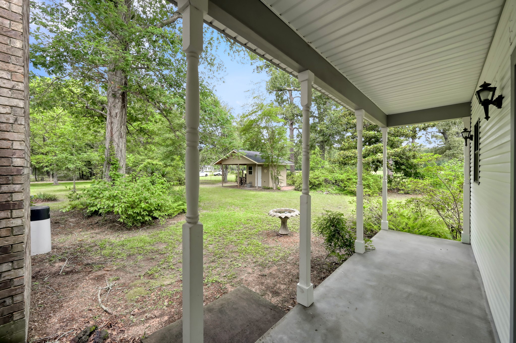 16892 Payne Road Conroe, TX 77302 - Photo 24 of 50 Private Patio off of Primary Bedroom