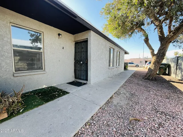 $1,095 | 3807 North 23rd Drive, Unit 2, Phoenix, AZ 85015