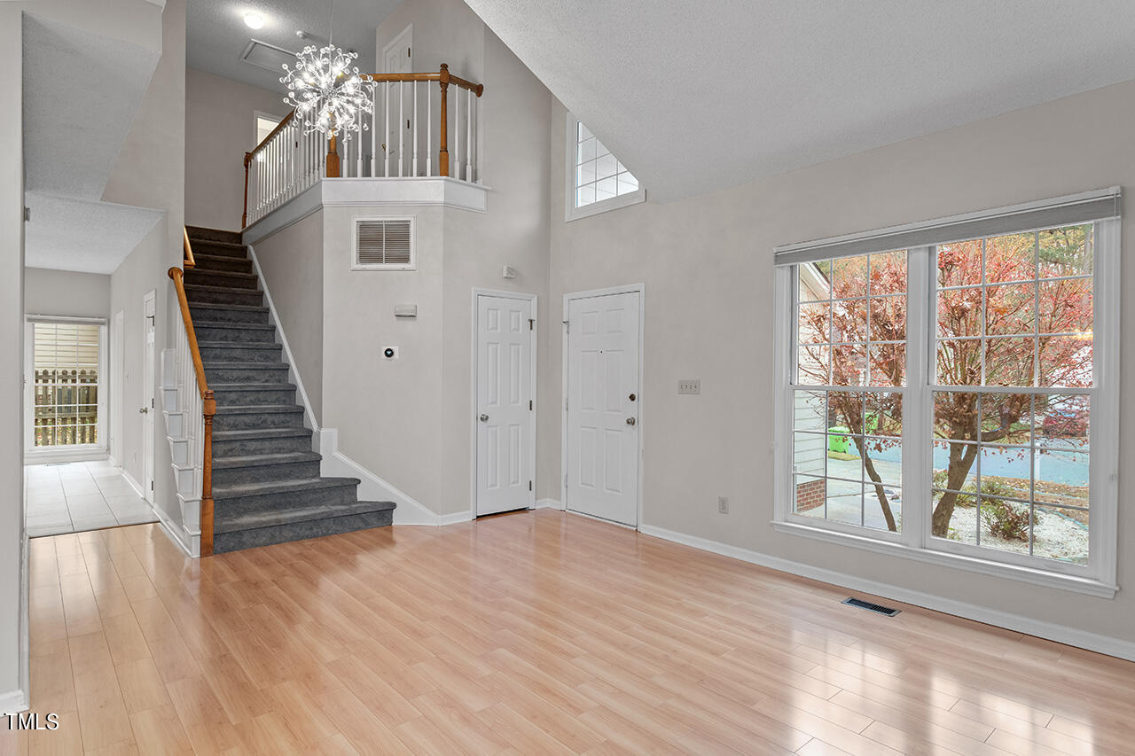 11932 North Exeter Way Raleigh, NC 27613 - Photo 12 of 35 11932 North Exeter Way_12