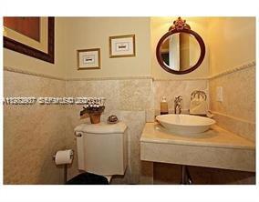 9503 Southwest 89th Place Miami, FL 33176 - Photo 11 of 23 Half Bathroom