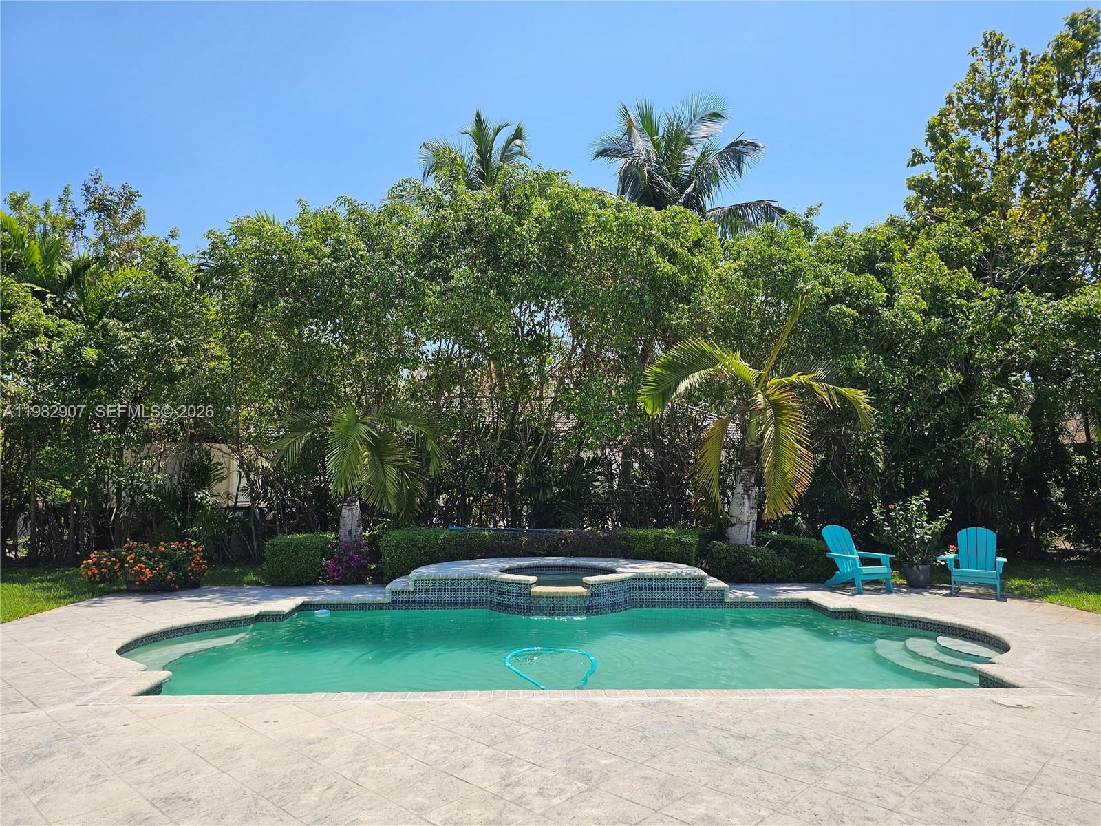 9503 Southwest 89th Place Miami, FL 33176 - Photo 19 of 23 Pool and patio