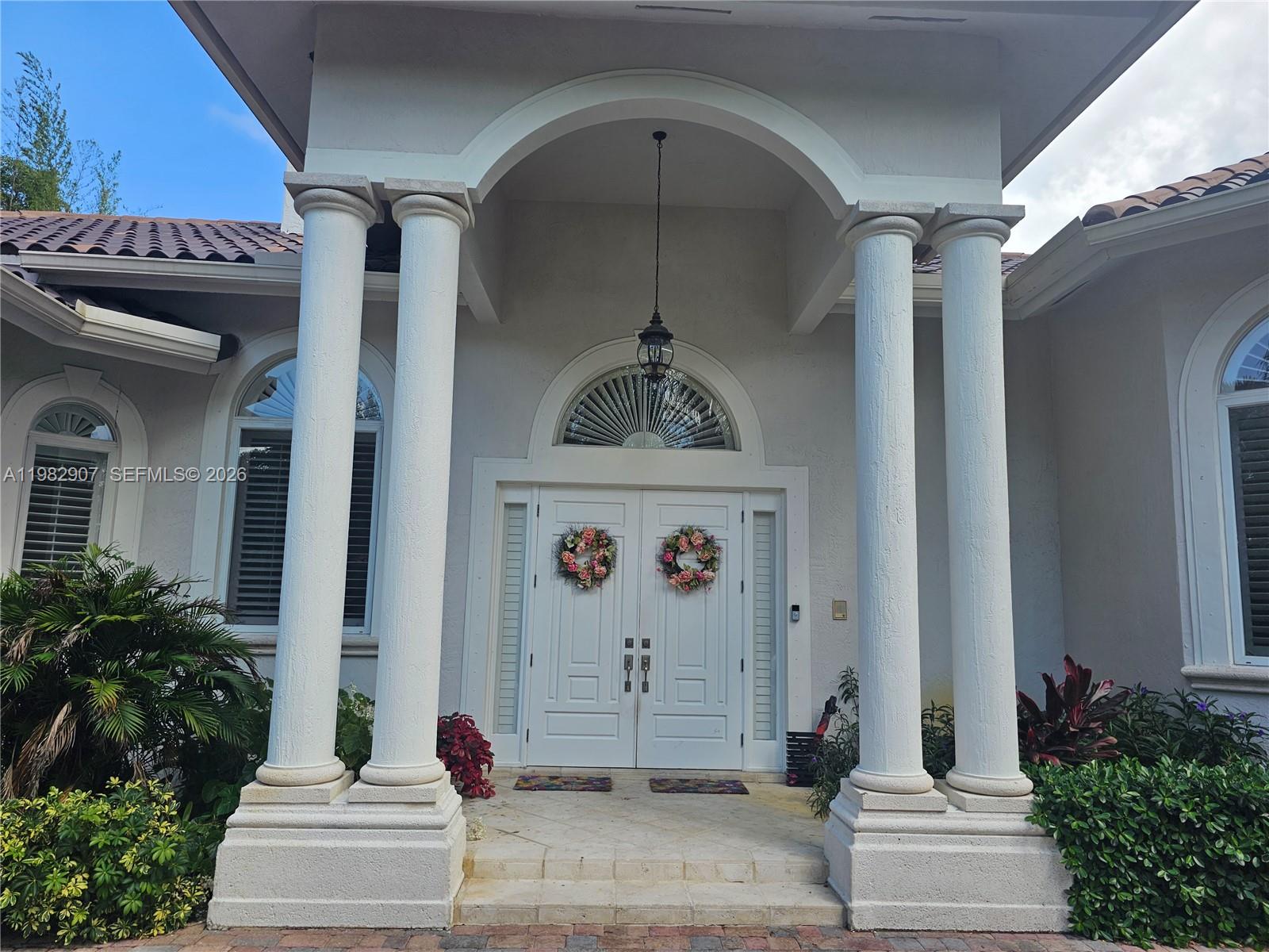 9503 Southwest 89th Place Miami, FL 33176 - Photo 4 of 23 Entrance