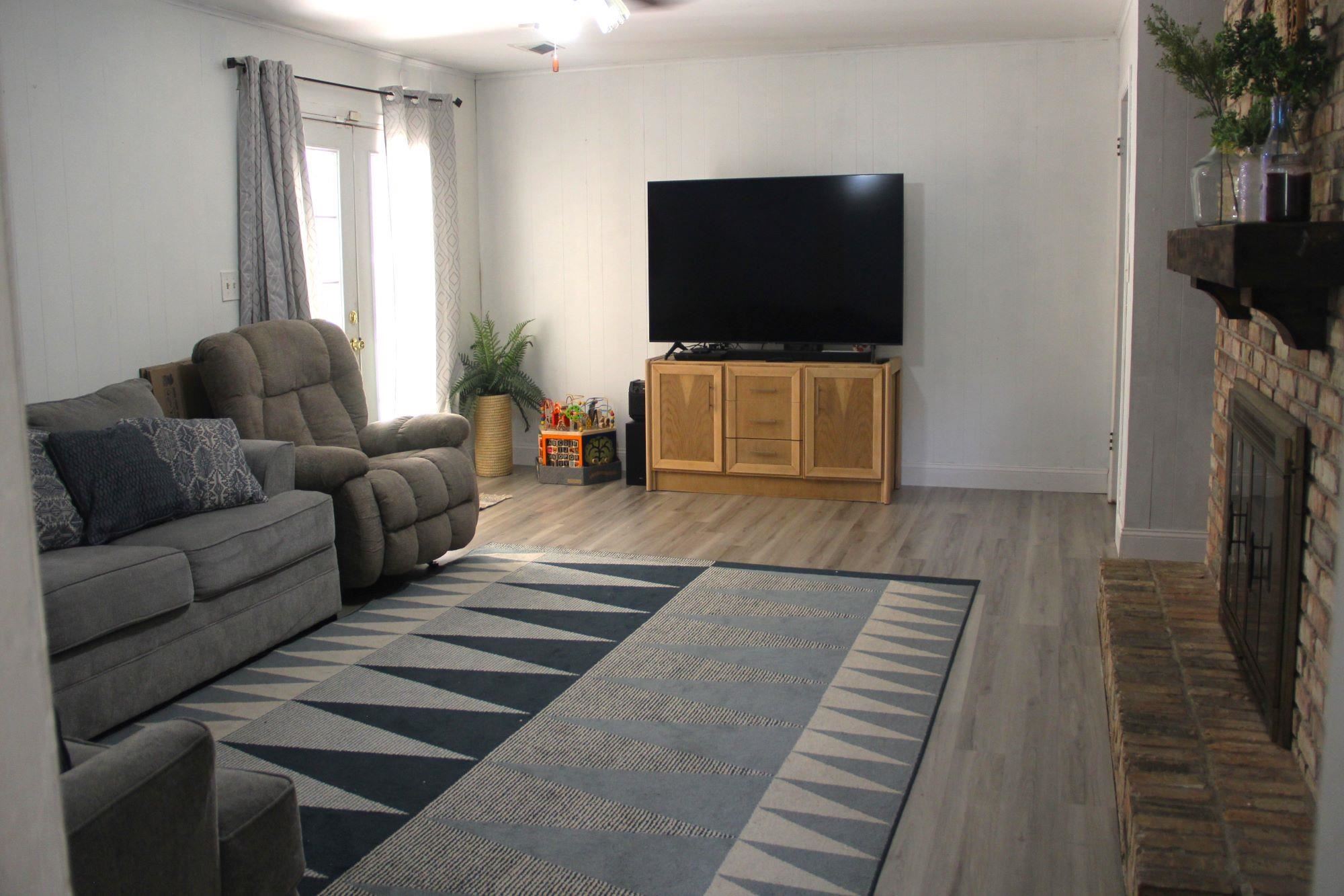 9130 Chemstrand Road Pensacola, FL 32514 - Photo 14 of 21 Gallery Image 14
