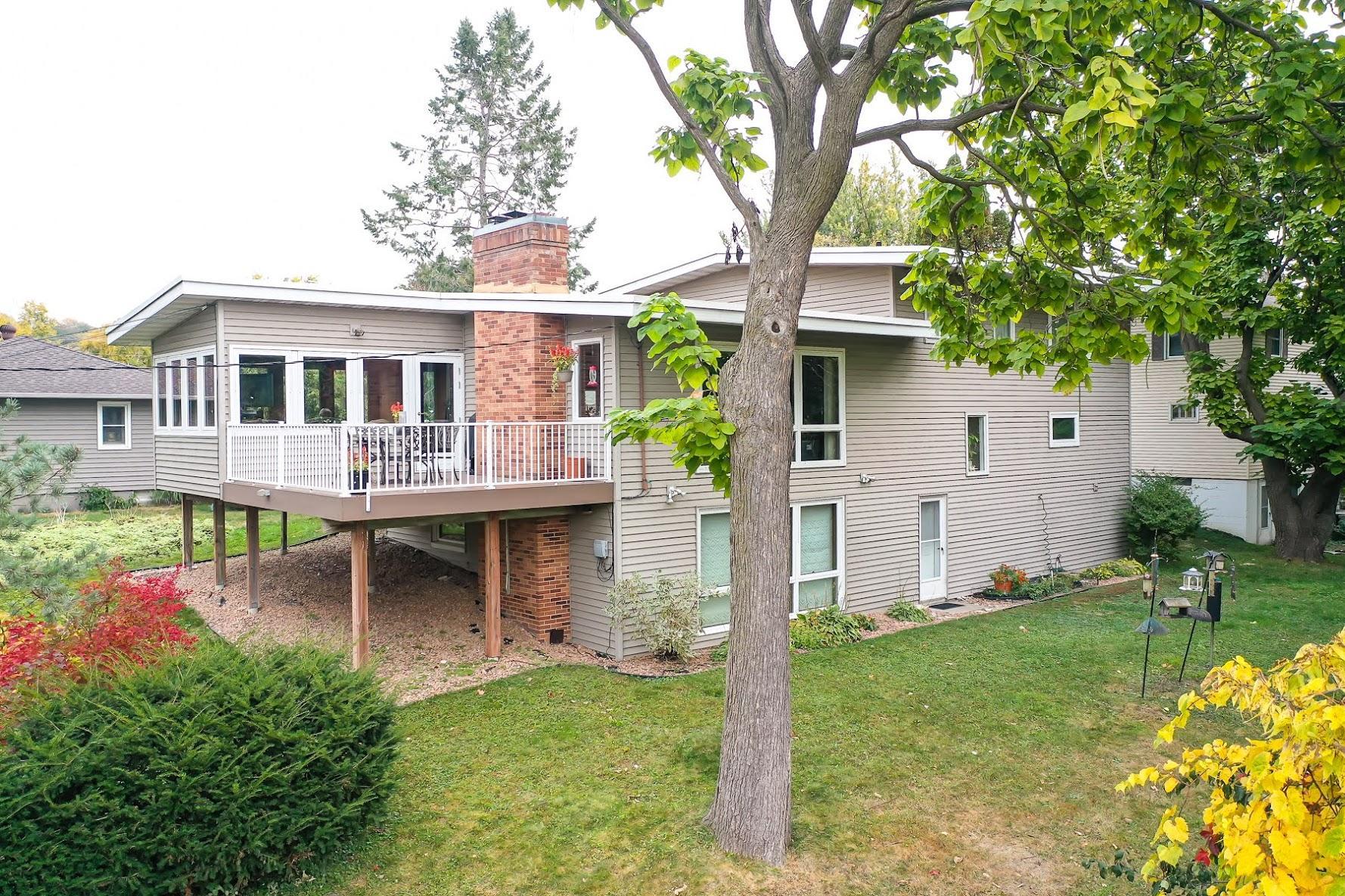 1205 6th Avenue Northeast Rochester, MN 55906 - Photo 1 of 27