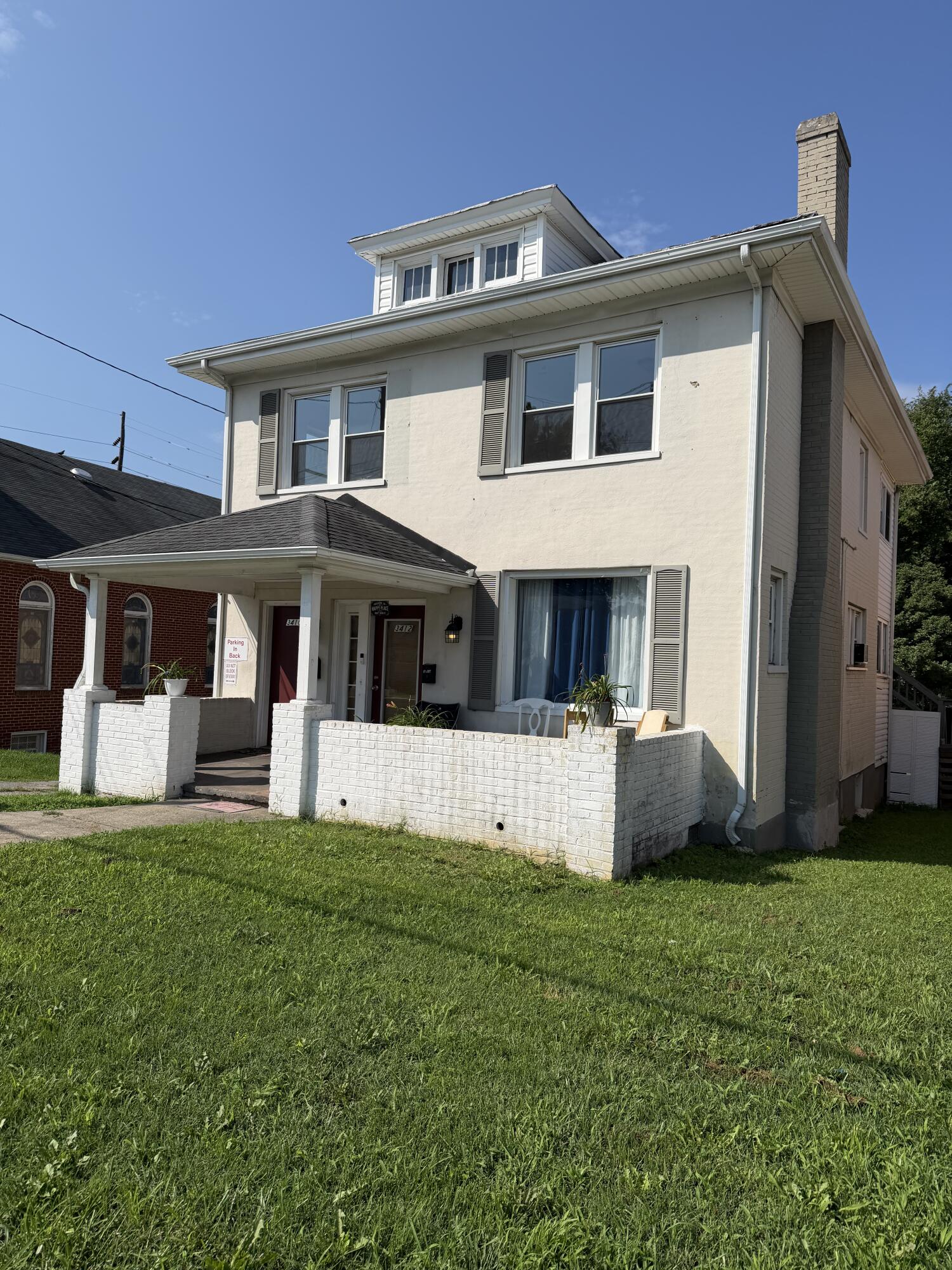 3412 Williamson Road Roanoke, VA 24012 - Photo 1 of 29 3412 Williamson Rd
