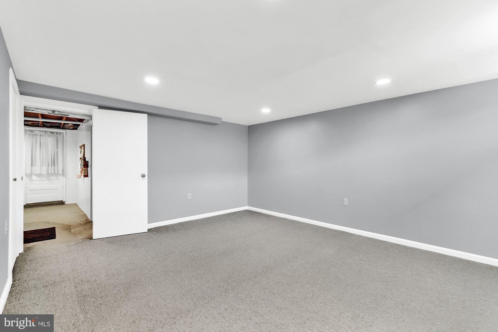 2131 Sunnythorn Road Baltimore, MD 21220 - Photo 23 of 33