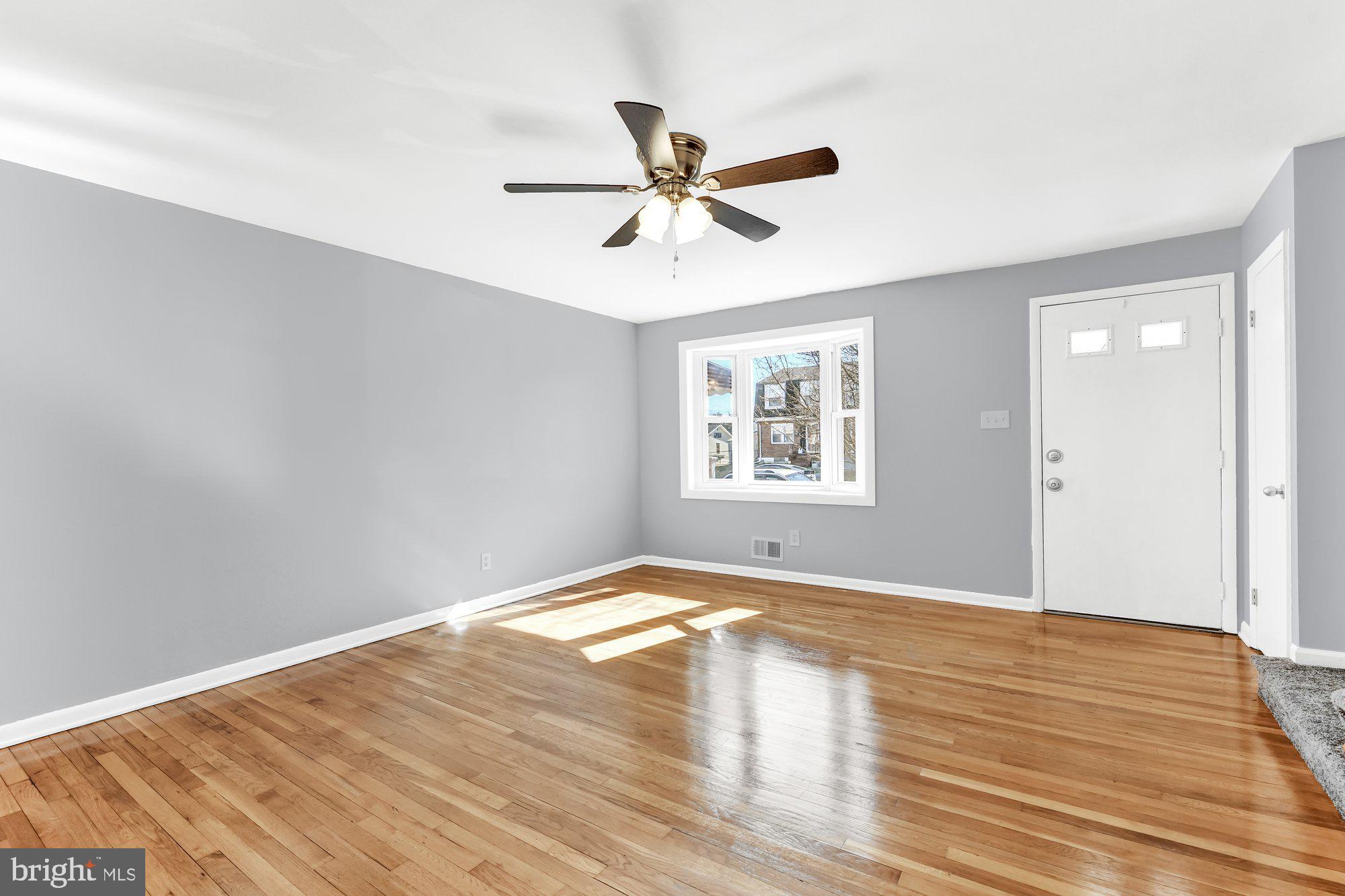 2131 Sunnythorn Road Baltimore, MD 21220 - Photo 5 of 33