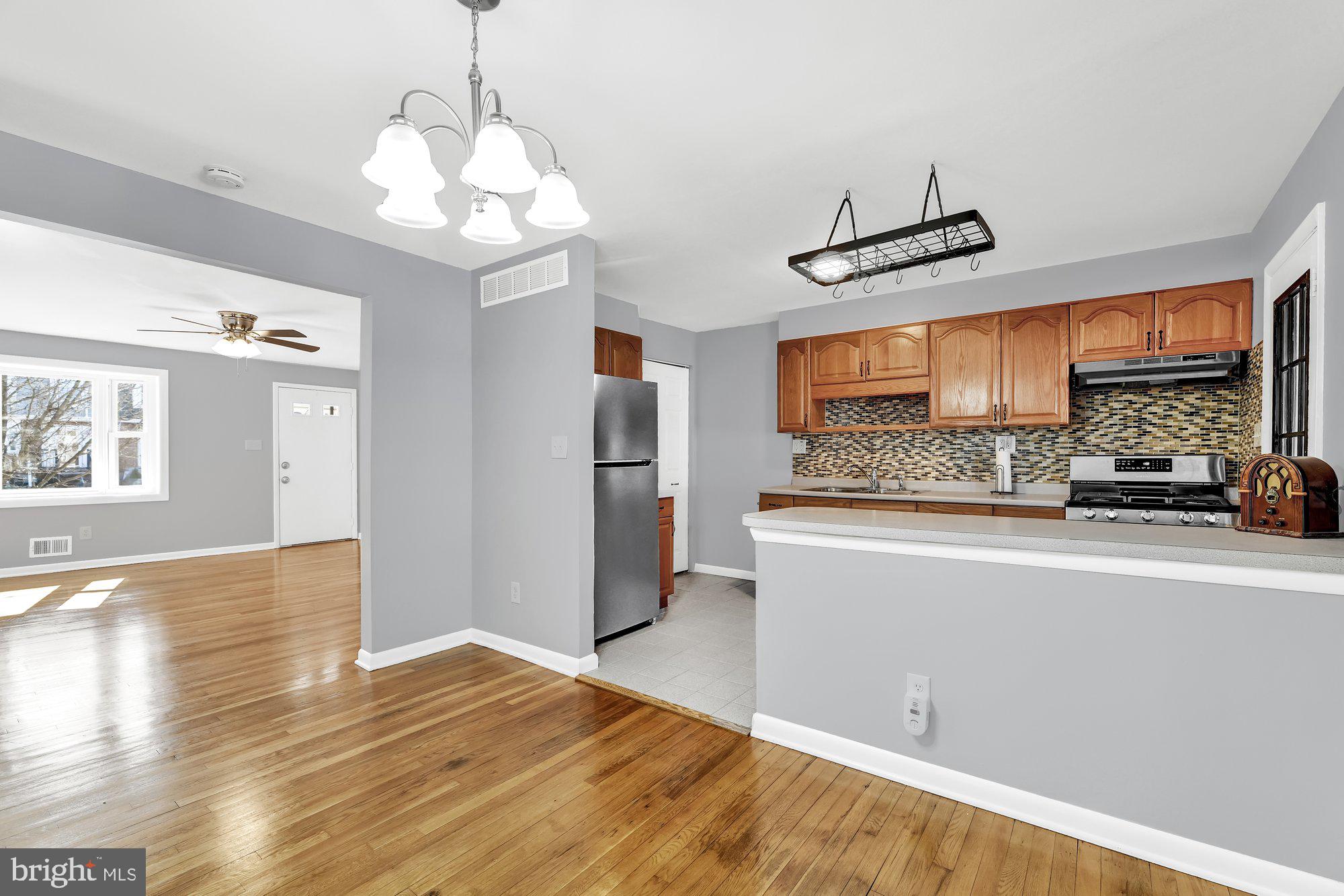 2131 Sunnythorn Road Baltimore, MD 21220 - Photo 9 of 33