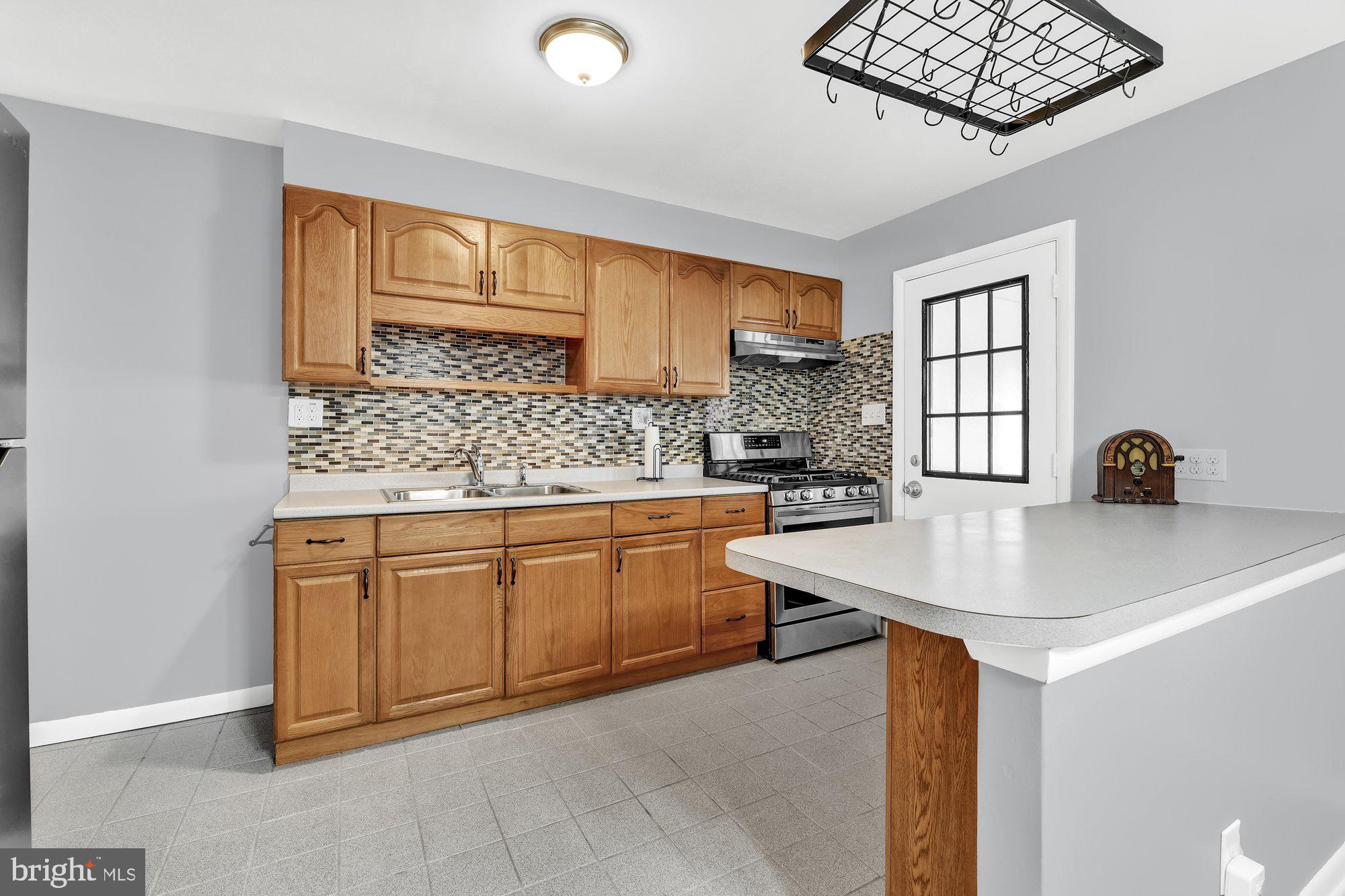 2131 Sunnythorn Road Baltimore, MD 21220 - Photo 10 of 33